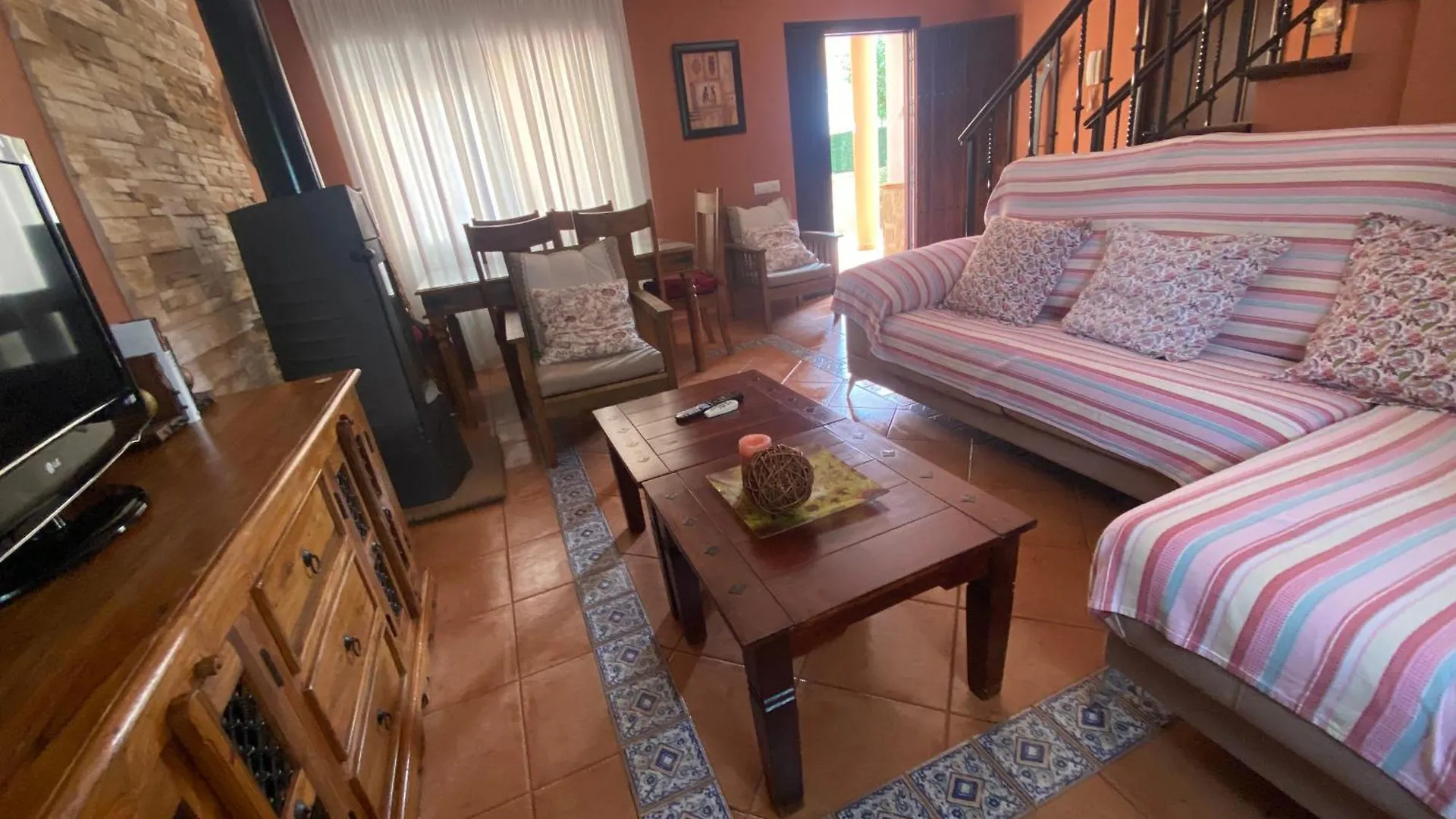 Holiday home Casa Rural Los Carmenes El Bosque